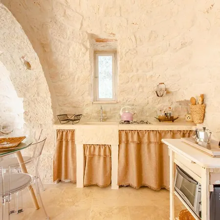 Il Trullo Della Quercia סן מיקלה סלנטינו