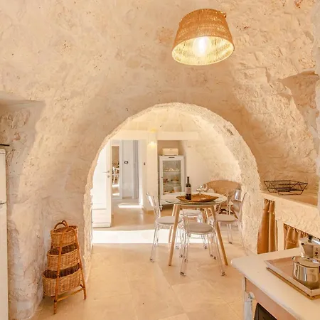 Il Trullo Della Quercia San Michele Salentino