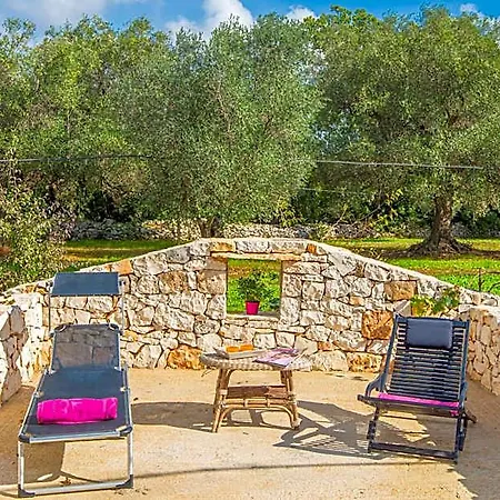 Il Trullo Della Quercia * San Michele Salentino